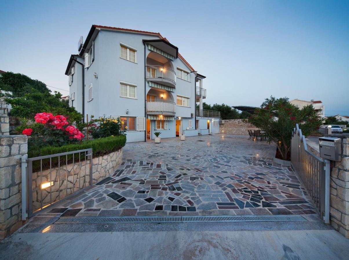 Villa Kristina Trogir Exteriör bild