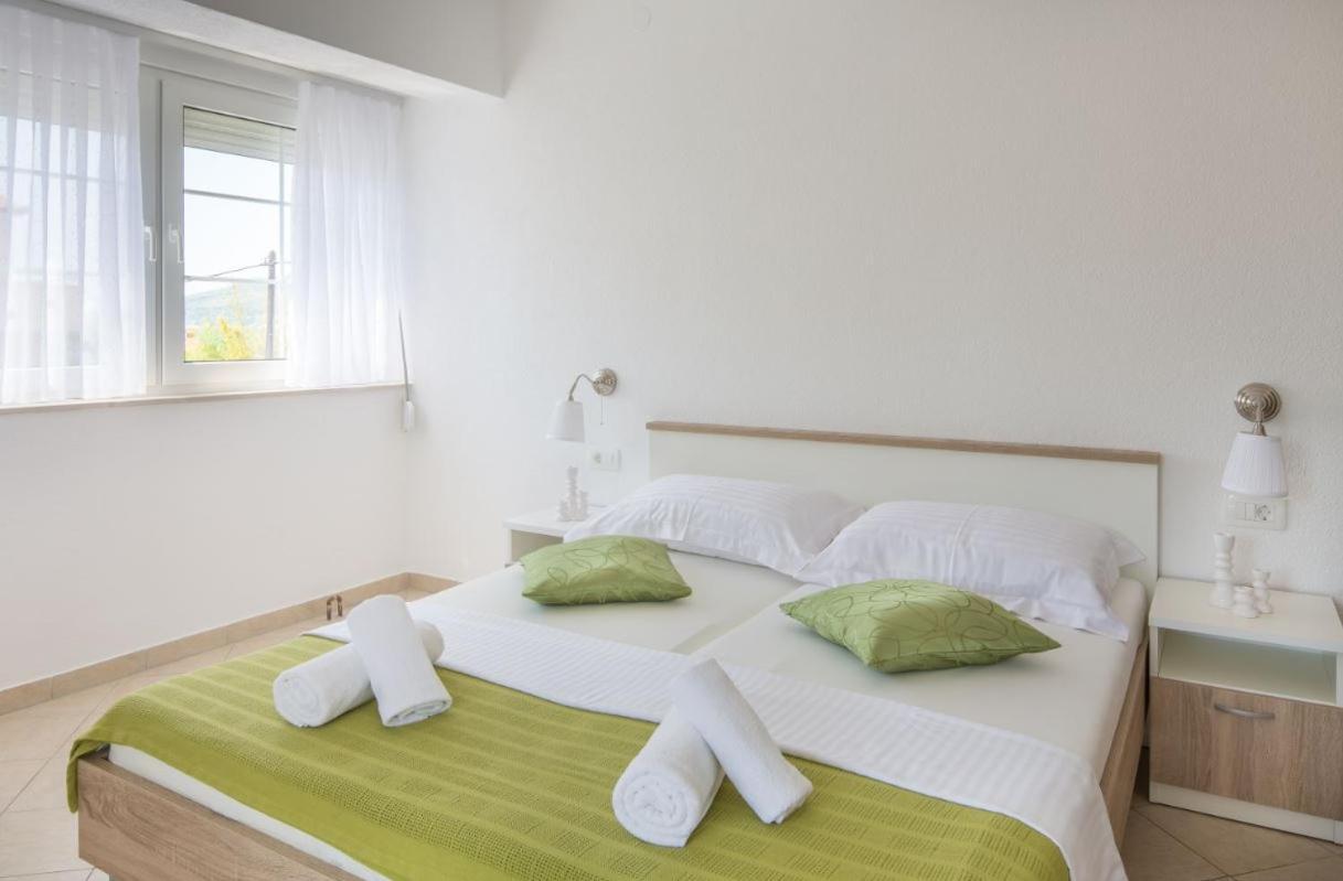 Villa Kristina Trogir Exteriör bild